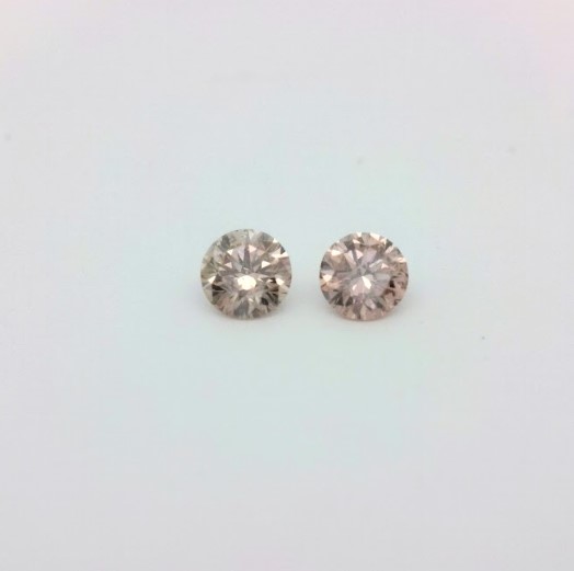 2 = 0.18ct PC2 P1 Pair of Round Pink Champagne Diamonds - Image 2