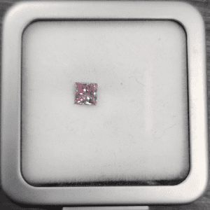 DPD2407074 - Pink Diamond 0.51ct 5P SI2 Princess